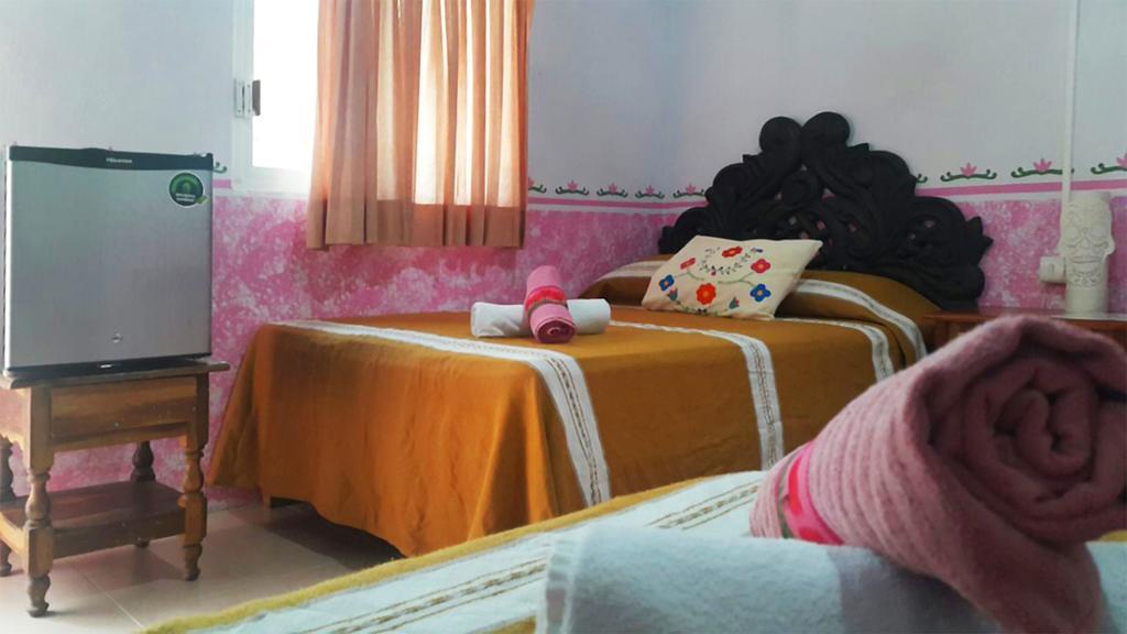 הולבוקס איילנד Hotel Hacienda La Catrina מראה חיצוני תמונה