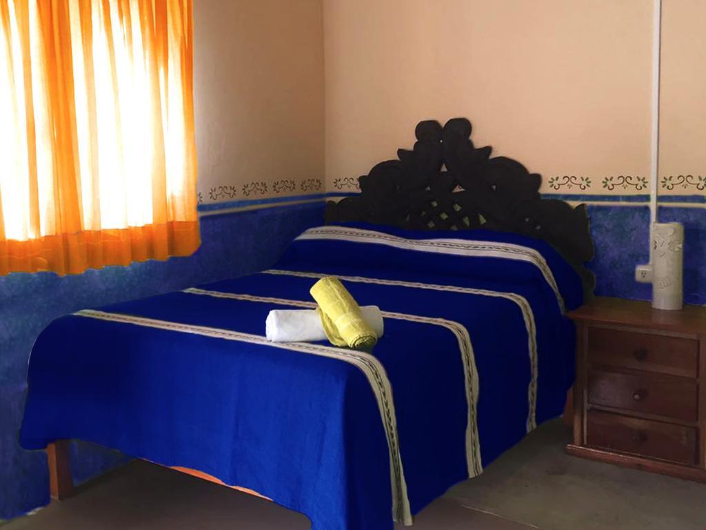 הולבוקס איילנד Hotel Hacienda La Catrina מראה חיצוני תמונה