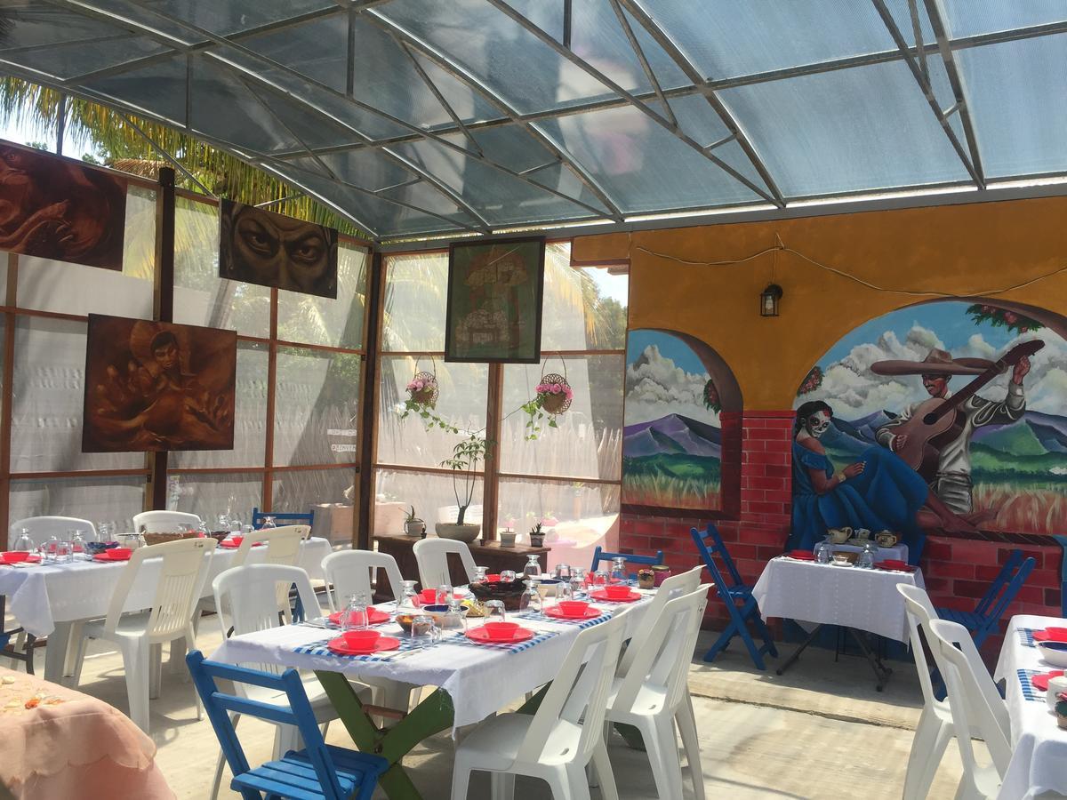 הולבוקס איילנד Hotel Hacienda La Catrina מראה חיצוני תמונה