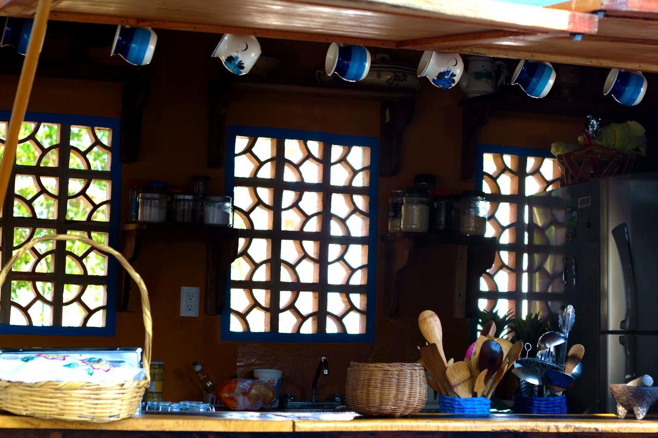הולבוקס איילנד Hotel Hacienda La Catrina מראה חיצוני תמונה