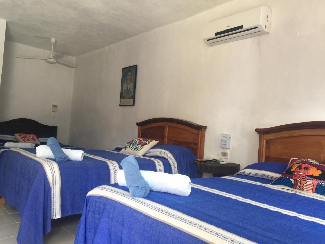 הולבוקס איילנד Hotel Hacienda La Catrina מראה חיצוני תמונה